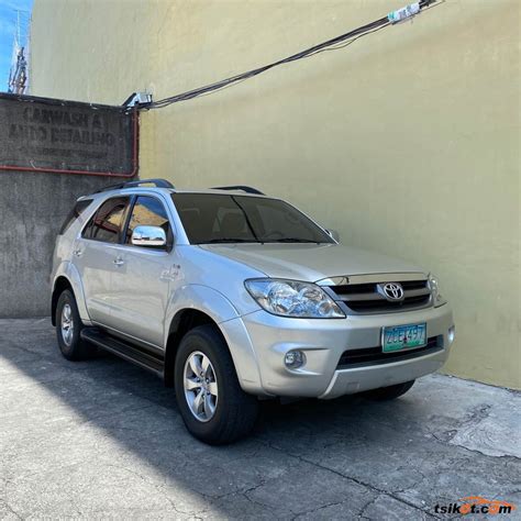 Buy Toyota Fortuner 2006 for sale in the Philippines .